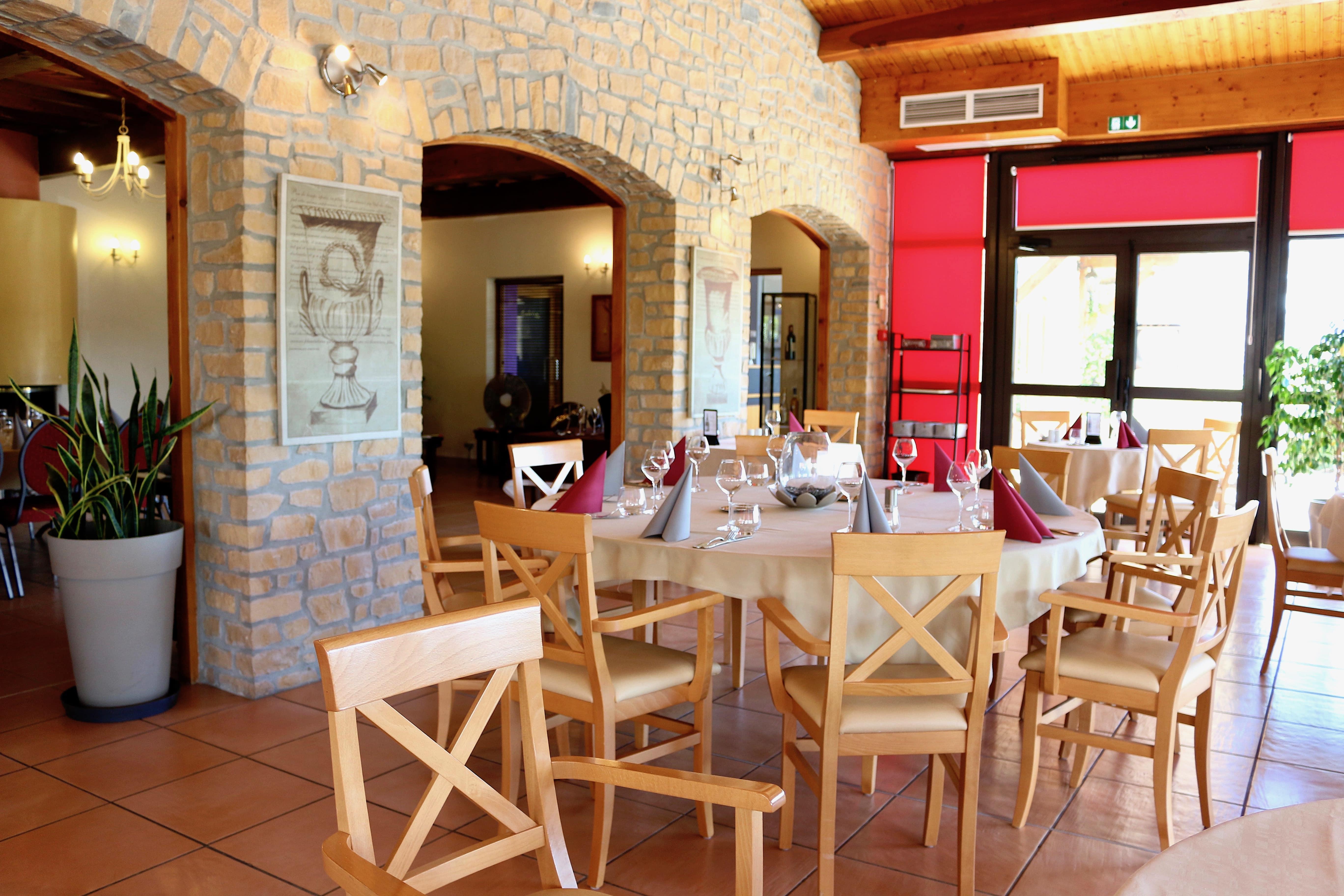 Logis Hotel Restaurant Le Mas De Mon Pere Saint-Jean-le-Centenier Екстер'єр фото